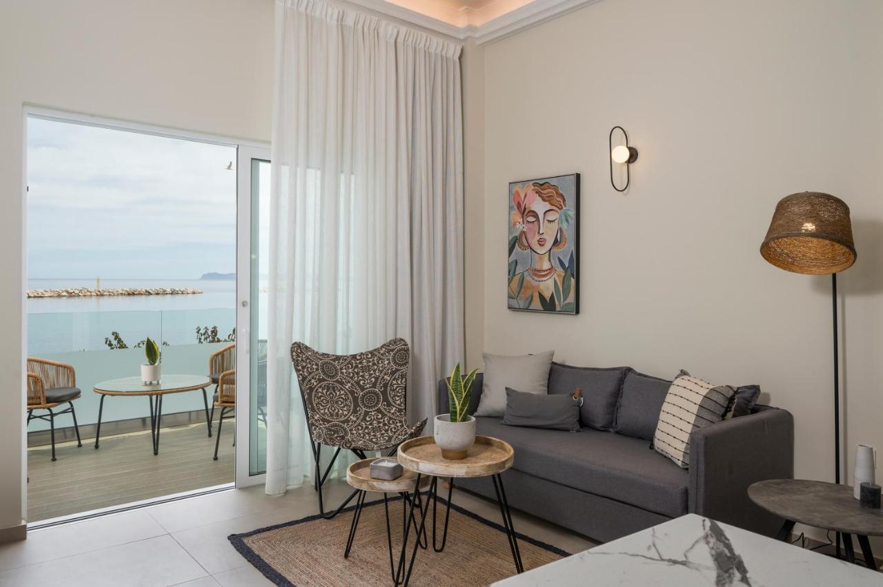 Kolymbari Sea Front Cozy Apartments Buitenkant foto